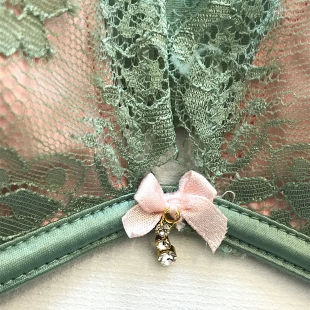 La Vie En Rose lacy convertible bra Sz 34 D - Picture 2 of 8